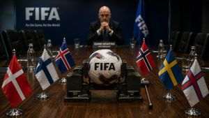 Războiul dintre FIFA şi UEFA se intensifică